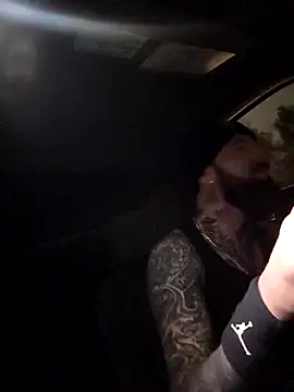 Beardedtattood online show from December 4, 2025, 2:54 am