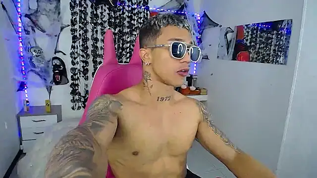 Leonard Price online show from October 28, 2025, 2:12 am