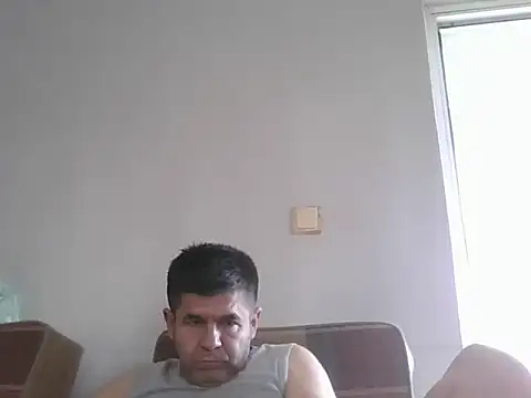 Snapshot of elenor_48 chatting on October 31, 2025, 1:52 pm elenor 48 online show from October 31, 2025, 1:52 pm