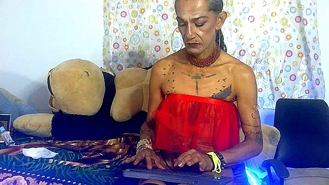 Lobaveterana sex online show from February 8, 2026, 4:32 am