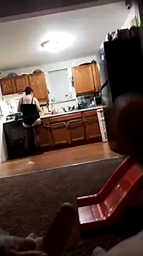 esadmisfit1 online show from January 25, 2025, 6:55 am