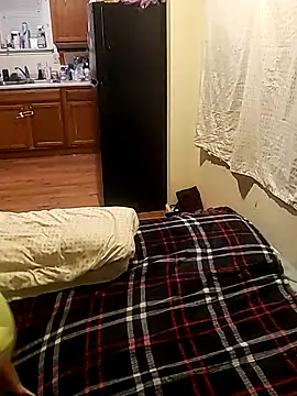 esadmisfit1 online show from March 20, 2025, 6:19 am