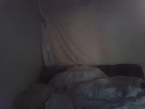 esadmisfit1 online show from September 19, 2025, 4:55 pm