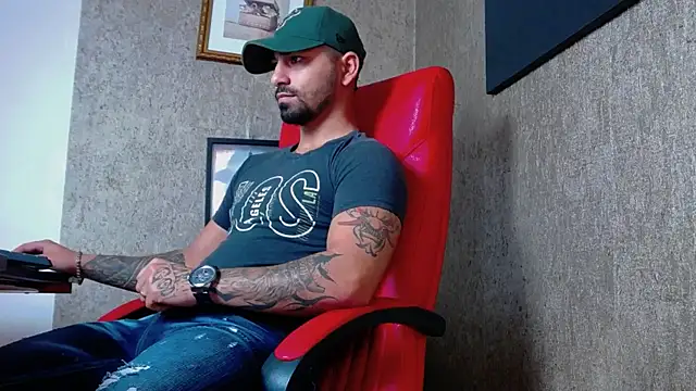 Snapshot of NigelBoydXXX chatting on January 30, 2025, 7:29 am NigelBoydXXX online show from January 30, 2025, 7:29 am