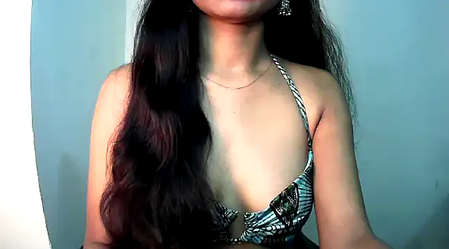 Snapshot of RIYAA_2 chatting on January 11, 2025, 6:44 pm RIYAA 2 online show from January 11, 2025, 6:44 pm