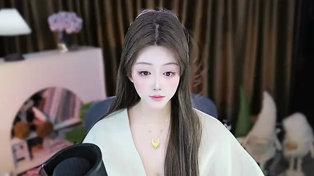 Snapshot of Arwyn-rr chatting on March 5, 2026, 12:46 pm Arwyn-rr online show from March 5, 2026, 12:46 pm