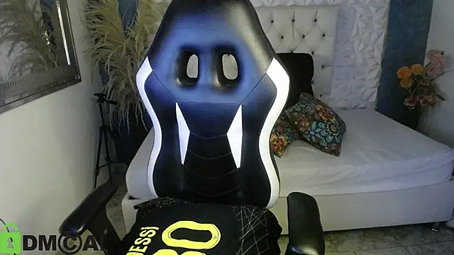 NathaliaSweet 11 online show from March 20, 2025, 5:04 pm