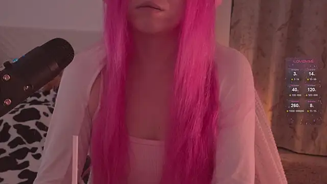 Snapshot of h2h0e chatting on March 27, 2026, 8:21 pm h2h0e online show from March 27, 2026, 8:21 pm