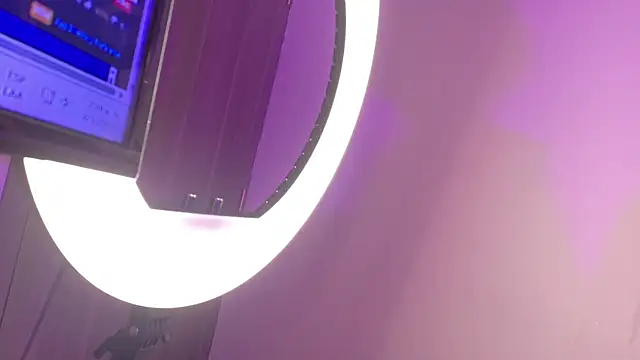 Violet Grace online show from October 4, 2025, 12:39 pm