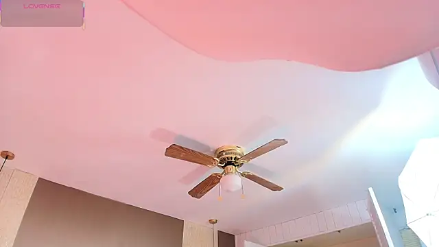 DannaDooll99 online show from November 25, 2025, 11:43 am