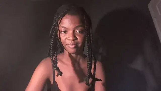 Snapshot of BlissTheeSiren chatting on September 27, 2025, 2:23 pm BlissTheeSiren online show from September 27, 2025, 2:23 pm