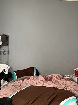 Oscar Bratz online show from February 16, 2025, 9:49 pm