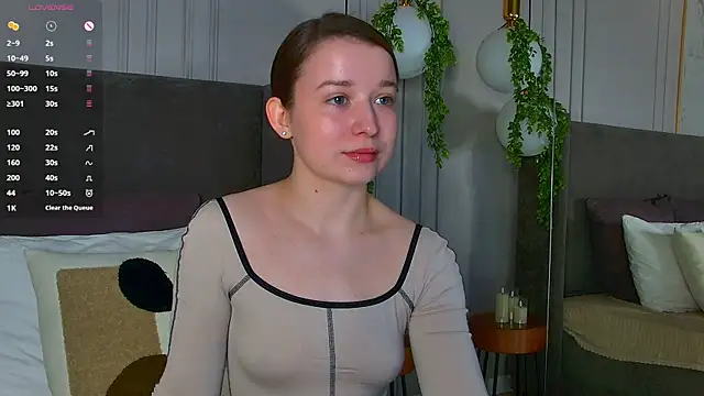 MichelleHaynes online show from March 13, 2025, 2:55 pm