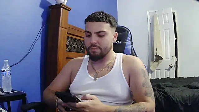 Snapshot of MasterKvn chatting on February 2, 2025, 5:42 am MasterKvn online show from February 2, 2025, 5:42 am