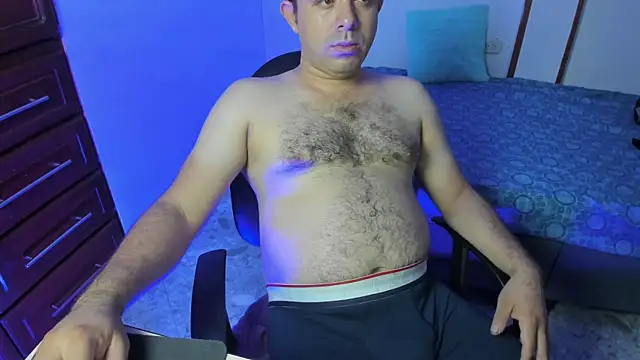 maxx sexx  online show from February 2, 2025, 11:40 am