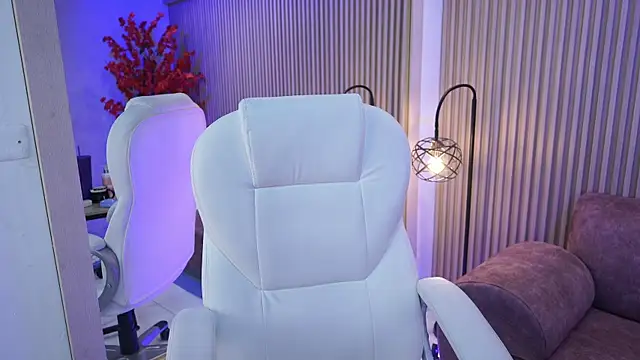 Snapshot of NicoRobin chatting on February 6, 2025, 5:51 pm NicoRobin online show from February 6, 2025, 5:51 pm