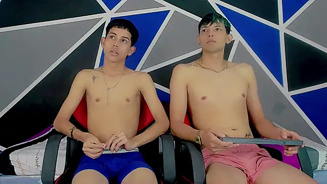 migueyalejo teens online show from January 25, 2025, 2:26 am