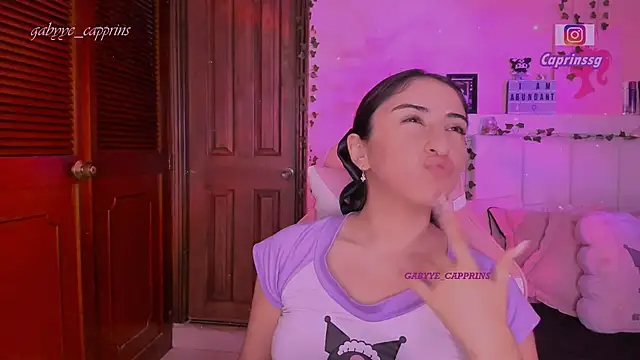 Snapshot of gabyye_capprins chatting on March 4, 2026, 12:18 am gabyye capprins online show from March 4, 2026, 12:18 am