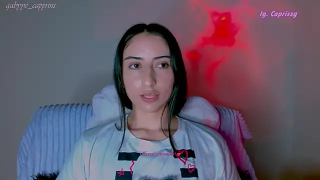 Snapshot of gabyye_capprins chatting on March 12, 2026, 12:27 am gabyye capprins online show from March 12, 2026, 12:27 am