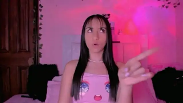 gabyye capprins online show from November 7, 2025, 12:26 am