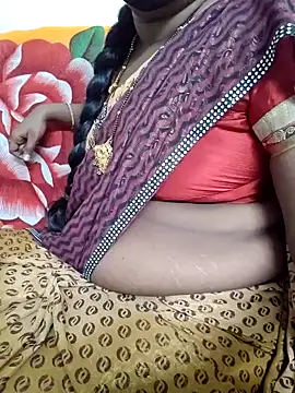 Snapshot of Priya_Next chatting on December 3, 2024, 4:55 pm Priya Next online show from December 3, 2024, 4:55 pm