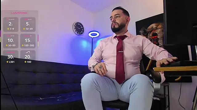 Snapshot of Ethan_Castellano chatting on March 8, 2026, 8:23 pm Ethan Castellano online show from March 8, 2026, 8:23 pm