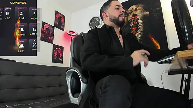 Snapshot of Ethan_Castellano chatting on April 3, 2026, 8:37 pm Ethan Castellano online show from April 3, 2026, 8:37 pm