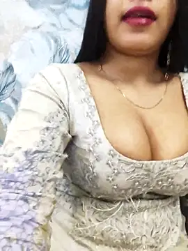 Snapshot of Sania-Love chatting on March 19, 2026, 1:05 am Sania-Love online show from March 19, 2026, 1:05 am