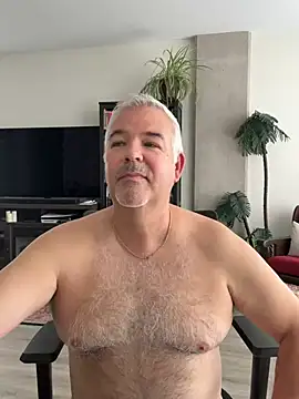 aarosteev2 online show from July 7, 2026, 3:04 pm