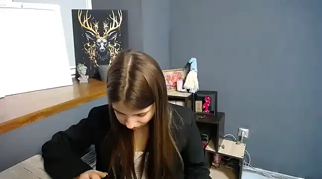 Snapshot of felicity_gold chatting on March 10, 2025, 10:28 am felicity gold online show from March 10, 2025, 10:28 am