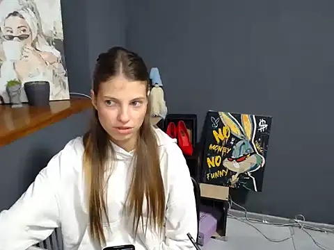 Snapshot of felicity_gold chatting on September 15, 2025, 6:47 am felicity gold online show from September 15, 2025, 6:47 am