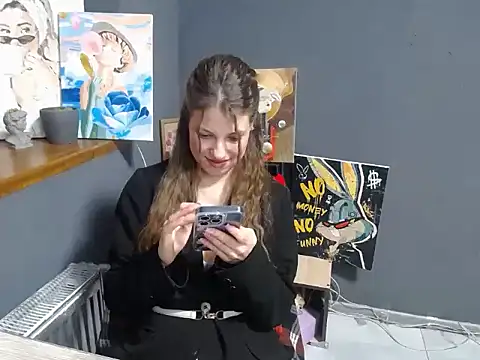 Snapshot of felicity_gold chatting on April 2, 2026, 6:20 am felicity gold online show from April 2, 2026, 6:20 am