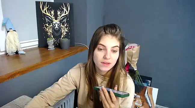 Snapshot of felicity_gold chatting on February 8, 2025, 8:09 am felicity gold online show from February 8, 2025, 8:09 am