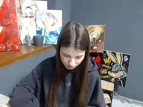 Snapshot of felicity_gold chatting on April 10, 2026, 7:48 am felicity gold online show from April 10, 2026, 7:48 am