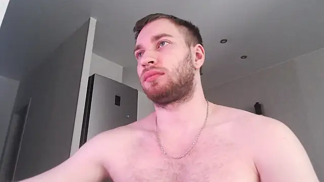 Rascolll online show from March 8, 2026, 3:32 am