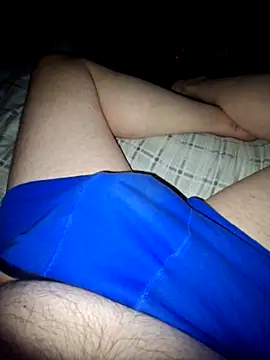 Snapshot of Scotland_100 chatting on December 1, 2025, 12:11 am Scotland 100 online show from December 1, 2025, 12:11 am