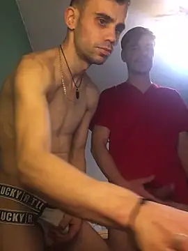 ZuzuGay online show from January 17, 2025, 12:31 am