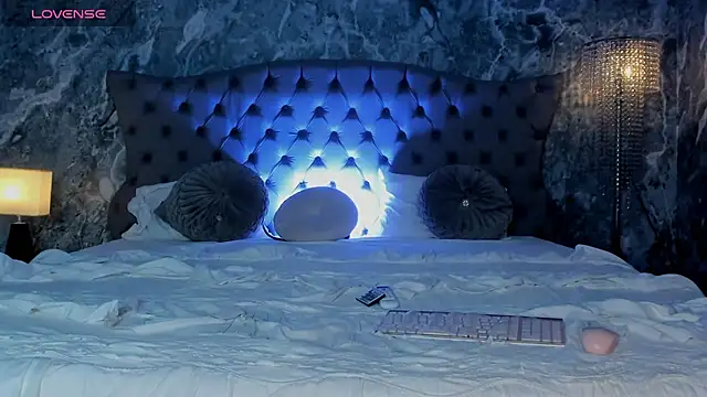 Belliinda 21 online show from April 9, 2026, 7:09 pm