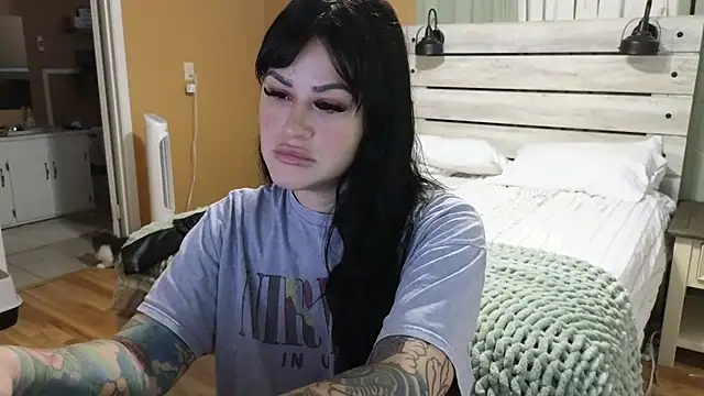 TexasTattooedHouseWife online show from November 3, 2025, 2:42 pm