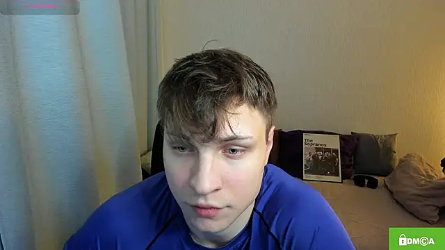 handsome guy01 online show from February 13, 2026, 8:31 pm