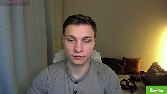 handsome guy01 online show from April 5, 2026, 1:23 am