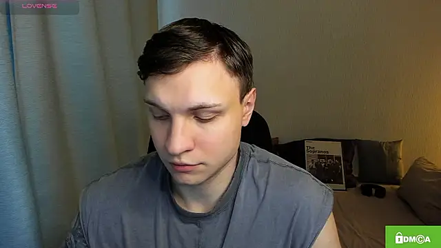 handsome guy01 online show from February 22, 2026, 9:44 am