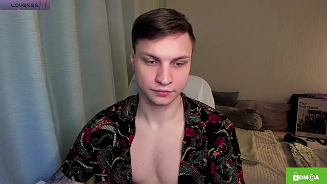 handsome guy01 online show from May 23, 2026, 9:03 pm