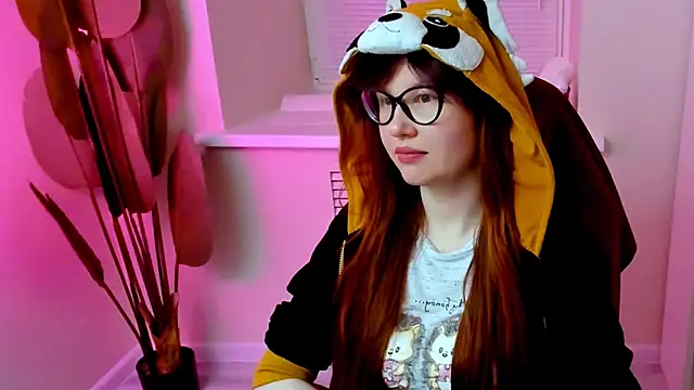 CarolGiggly online show from October 7, 2025, 3:13 pm