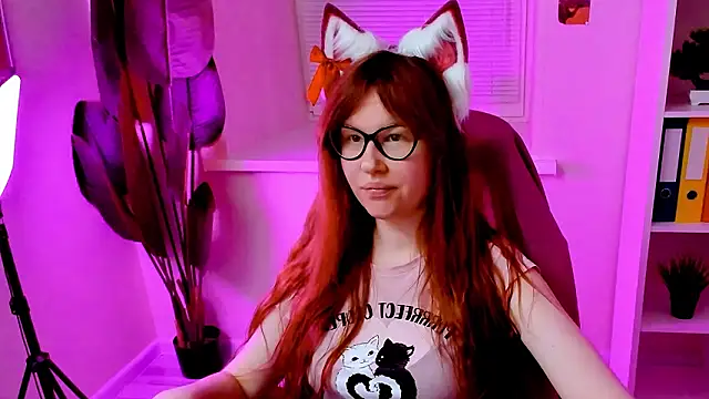 CarolGiggly online show from February 16, 2026, 12:20 am