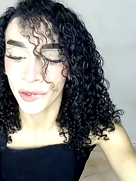 Snapshot of BritannyClaire chatting on February 20, 2025, 5:44 am BritannyClaire online show from February 20, 2025, 5:44 am