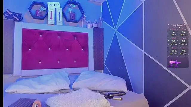 Snapshot of BritannyClaire chatting on September 27, 2025, 5:02 am BritannyClaire online show from September 27, 2025, 5:02 am