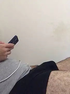 cshn001 online show from February 2, 2025, 5:58 pm