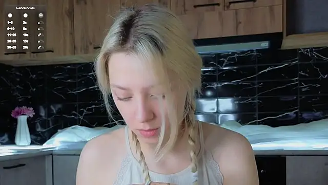 EngelFugler online show from December 20, 2025, 1:08 am