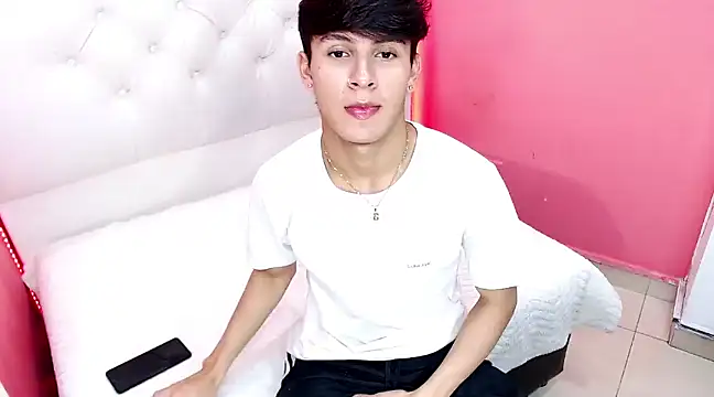 Snapshot of will_star_x chatting on January 15, 2025, 4:00 pm will star x online show from January 15, 2025, 4:00 pm